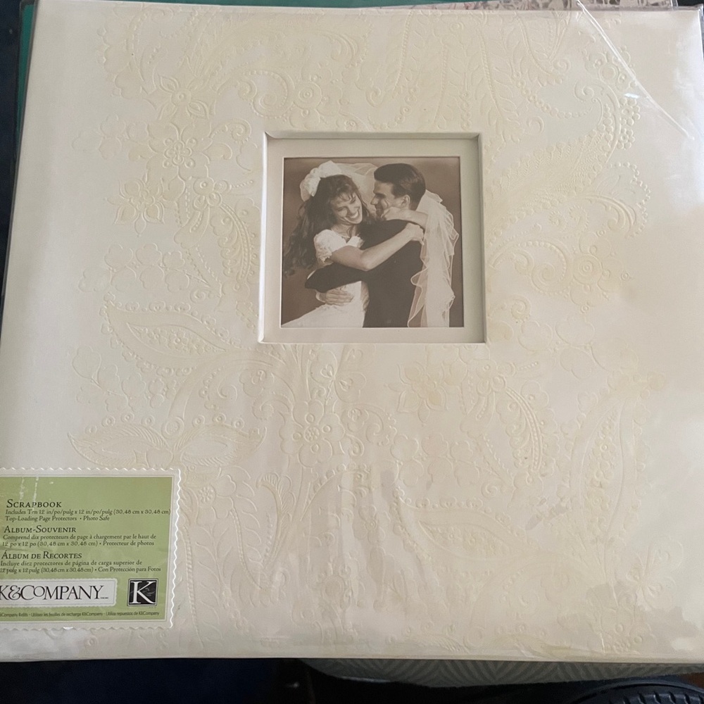 Scrapbooking Lot Wedding Themed